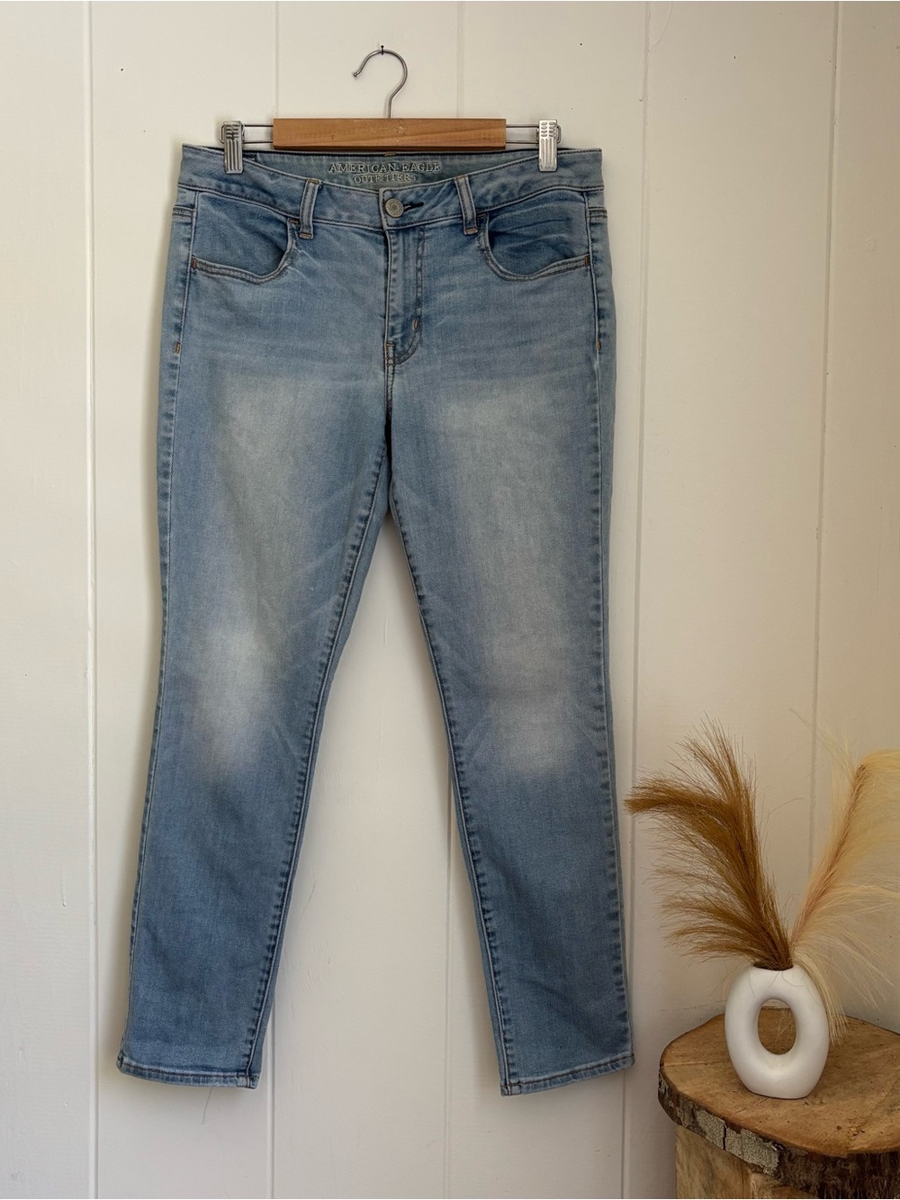 American Eagle Outfitters Light Wash Skinny Jean Jeggings